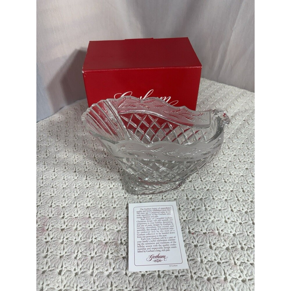 Gorham Clear Crystal 10”  Sleigh Bowl Centerpiece Frosted Holly Edge Holiday